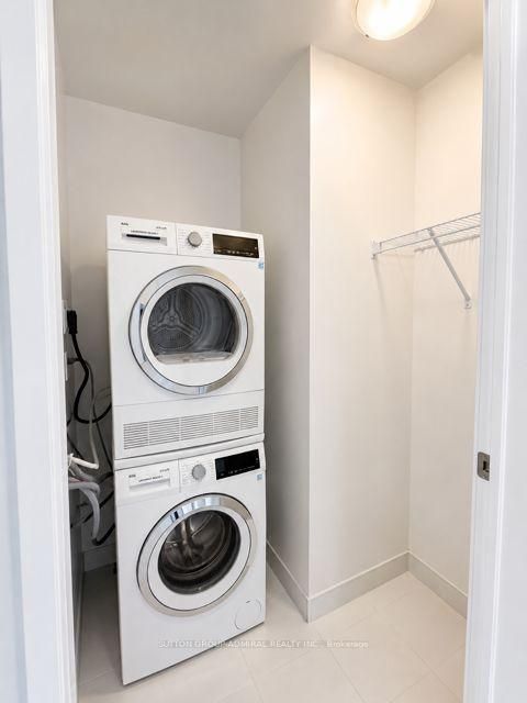 Photo 24 at TH10 - 5858 Yonge Street, Newtonbrook West, Toronto