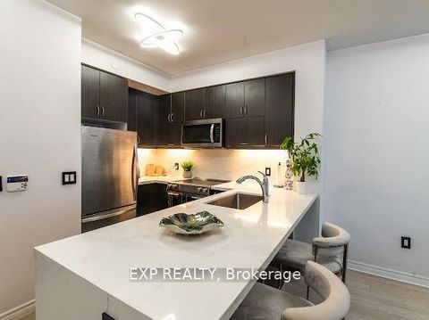 Photo 4 at 602 - 39 Annie Craig Drive, Mimico, Toronto