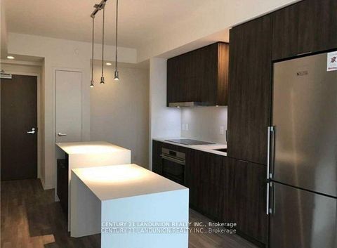 Photo 4 at 2612 - 1 Bloor Street E, Yonge Corridor, Toronto