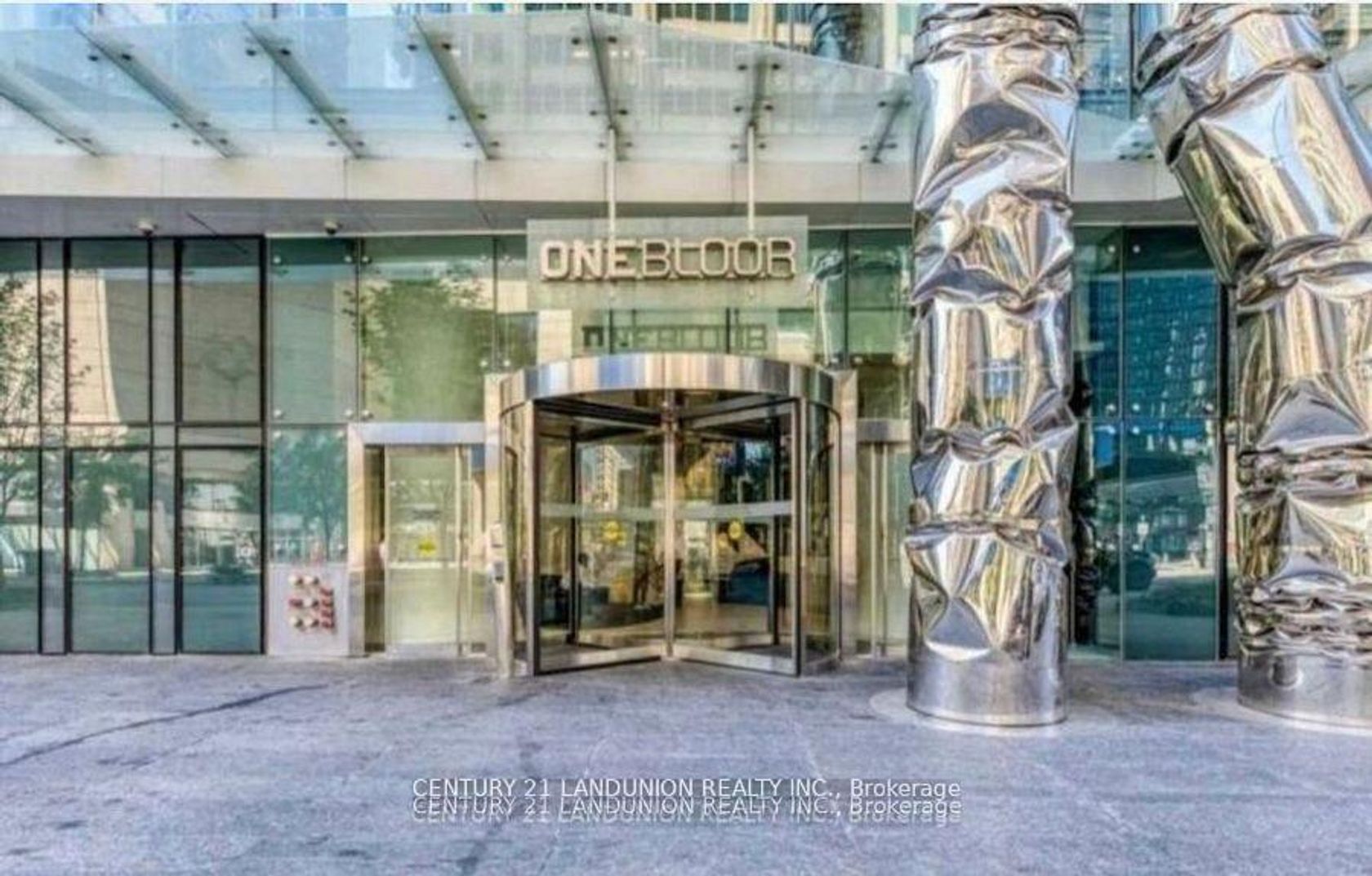2612 - 1 Bloor Street E, Yonge Corridor, Toronto photo number 2