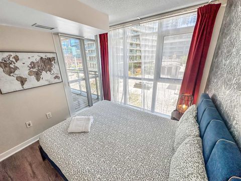 Photo 15 at 356 - 10 Capreol Court, Waterfront Communities C1, Toronto
