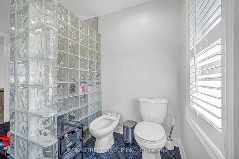 Photo 32 at 231 Shaftsbury Avenue N, Westbrook, Richmond Hill