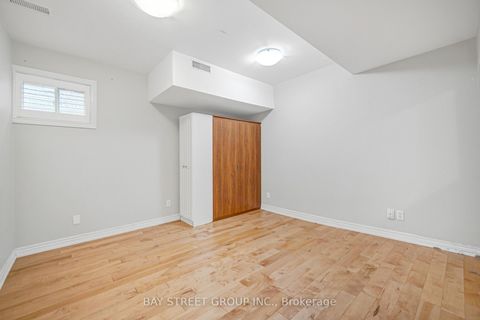 Photo 38 at 231 Shaftsbury Avenue N, Westbrook, Richmond Hill