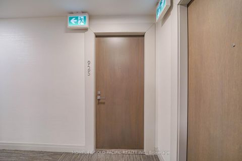 Photo 10 at 925 - 251 Jarvis Street, Yonge Corridor, Toronto
