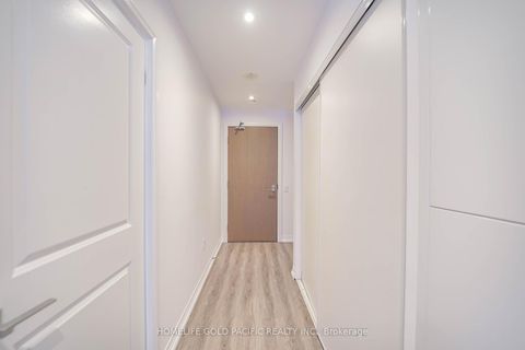 Photo 11 at 925 - 251 Jarvis Street, Yonge Corridor, Toronto