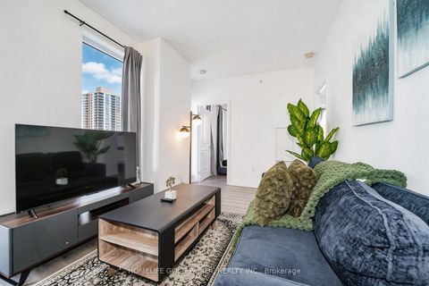 Photo 16 at 925 - 251 Jarvis Street, Yonge Corridor, Toronto