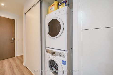 Photo 23 at 925 - 251 Jarvis Street, Yonge Corridor, Toronto