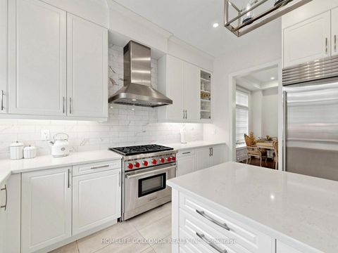 Photo 12 at 73 Menotti Drive, Oak Ridges, Richmond Hill
