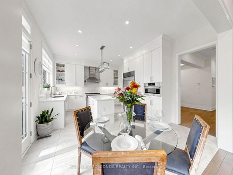 Photo 13 at 73 Menotti Drive, Oak Ridges, Richmond Hill