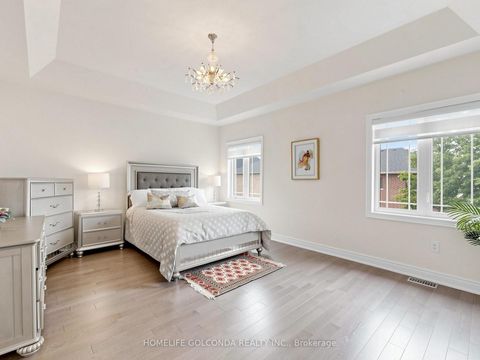 Photo 18 at 73 Menotti Drive, Oak Ridges, Richmond Hill