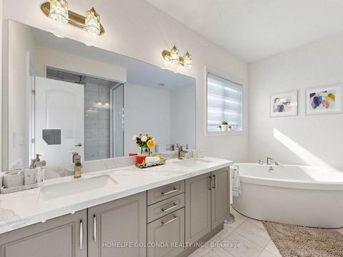 Photo 22 at 73 Menotti Drive, Oak Ridges, Richmond Hill
