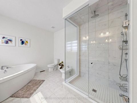 Photo 23 at 73 Menotti Drive, Oak Ridges, Richmond Hill
