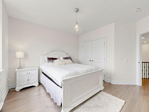 Photo 25 at 73 Menotti Drive, Oak Ridges, Richmond Hill