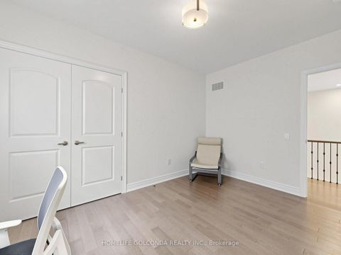 Photo 29 at 73 Menotti Drive, Oak Ridges, Richmond Hill