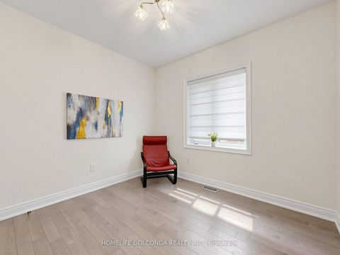 Photo 30 at 73 Menotti Drive, Oak Ridges, Richmond Hill