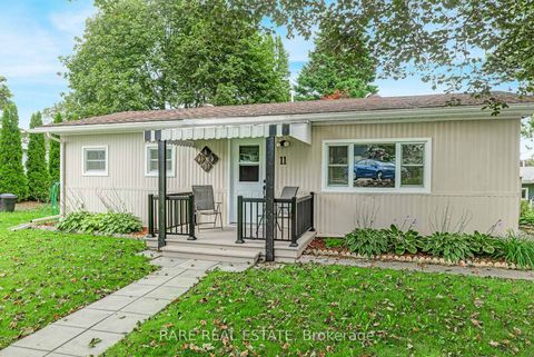 Photo 0 at 11 Hawthorne Drive, Alcona, Innisfil