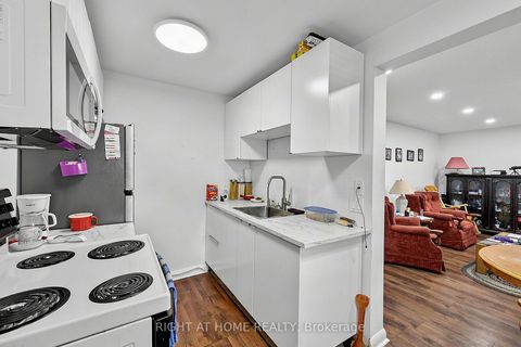 Photo 6 at 137 Vancouver Street, Codrington, Barrie