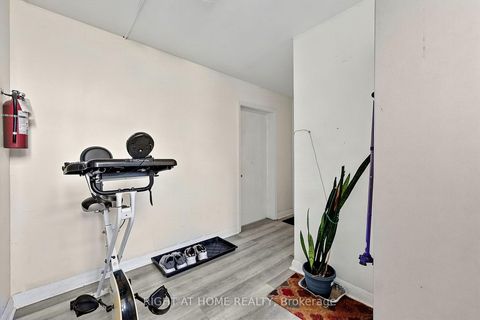 Photo 11 at 137 Vancouver Street, Codrington, Barrie