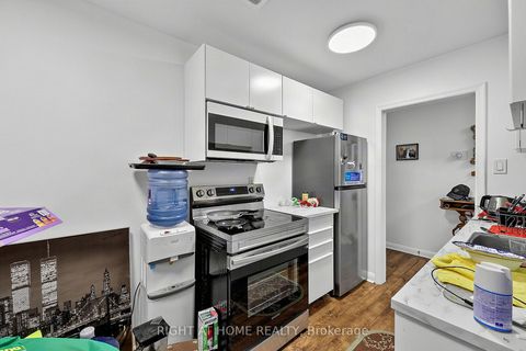 Photo 15 at 137 Vancouver Street, Codrington, Barrie