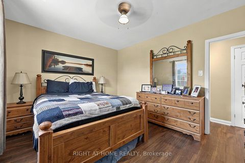 Photo 26 at 137 Vancouver Street, Codrington, Barrie