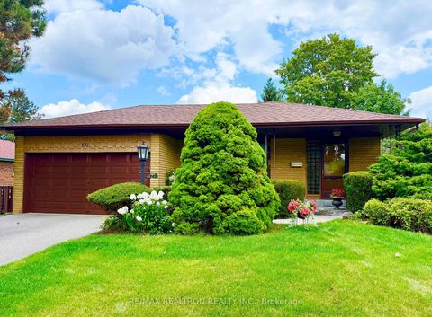 Photo 0 at 421 Brimorton Drive, Woburn, Toronto