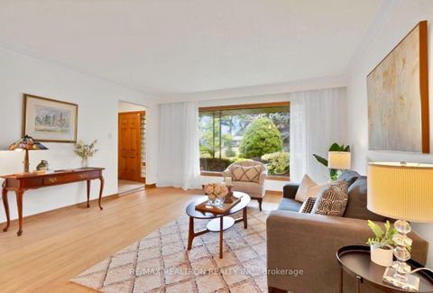 Photo 6 at 421 Brimorton Drive, Woburn, Toronto
