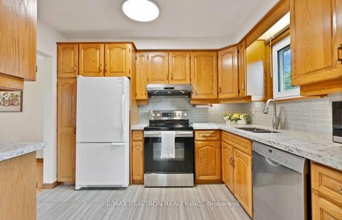 Photo 10 at 421 Brimorton Drive, Woburn, Toronto