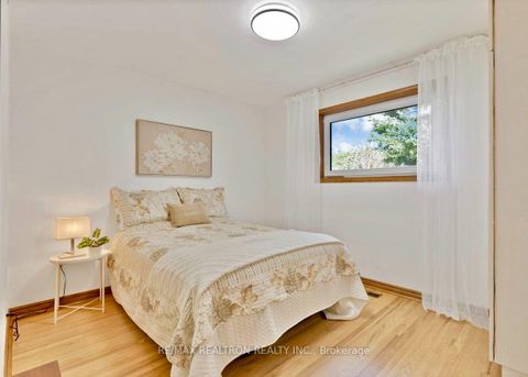 Photo 14 at 421 Brimorton Drive, Woburn, Toronto