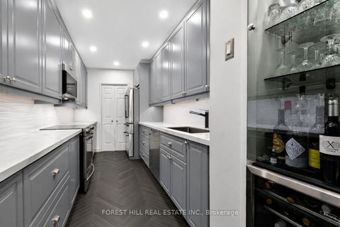 Photo 15 at PH01 - 15 Mcmurrich Street, Annex, Toronto