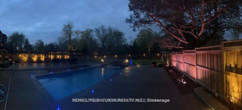 Photo 6 at 18 Parker Avenue, Oak Ridges, Richmond Hill