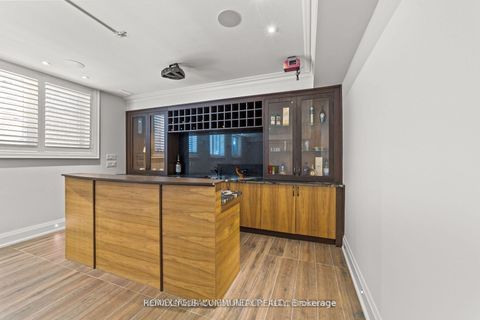 Photo 11 at 18 Parker Avenue, Oak Ridges, Richmond Hill