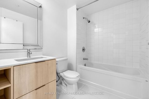 Photo 3 at 707 - 52 Forest Manor Road, Henry Farm, Toronto