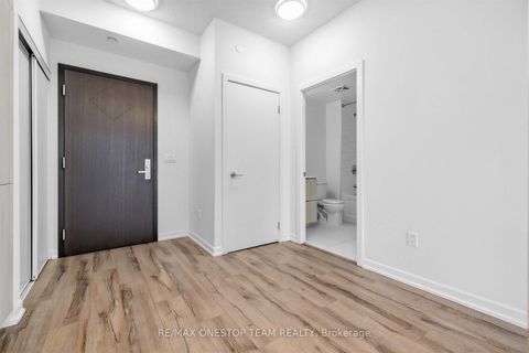 Photo 5 at 707 - 52 Forest Manor Road, Henry Farm, Toronto