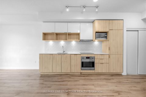 Photo 10 at 707 - 52 Forest Manor Road, Henry Farm, Toronto