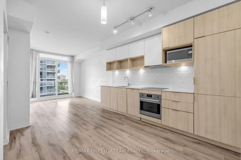 Photo 13 at 707 - 52 Forest Manor Road, Henry Farm, Toronto