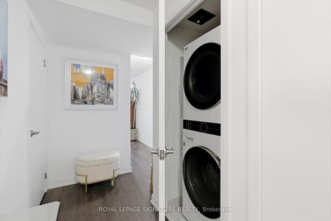 Photo 18 at 503 - 899 Queen Street E, South Riverdale, Toronto