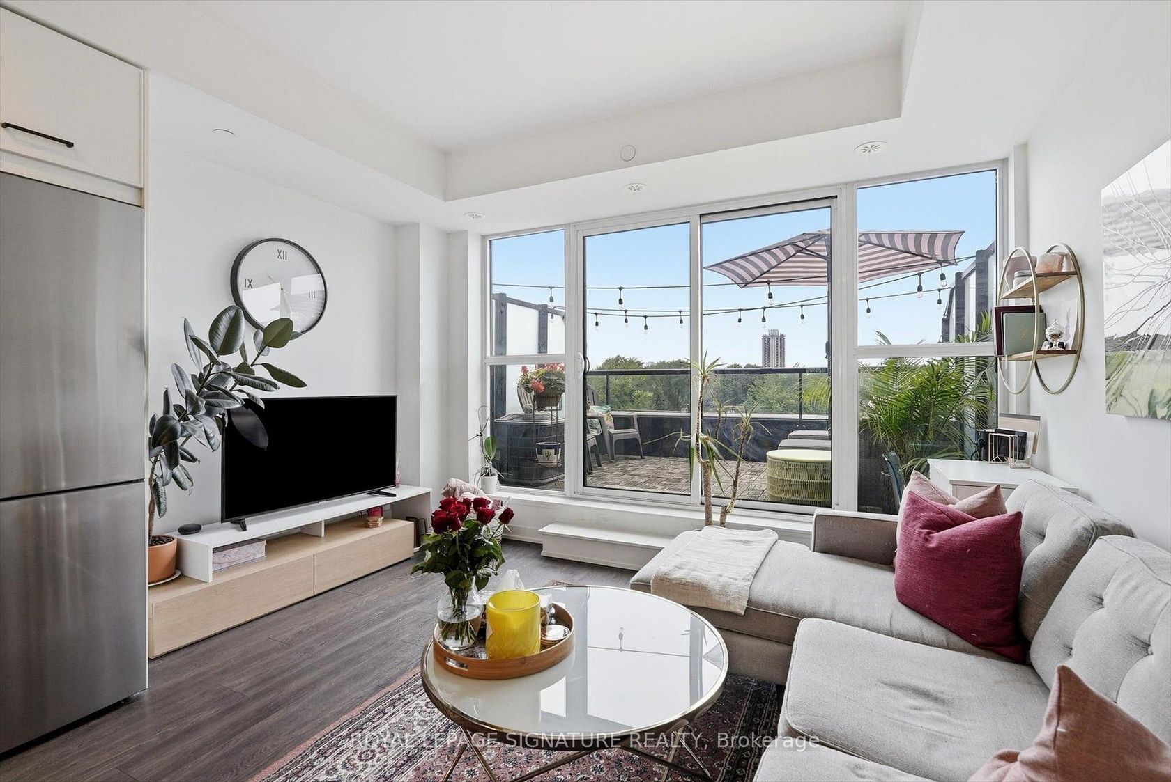 503 - 899 Queen Street E, South Riverdale, Toronto photo 5
