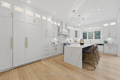Photo 10 at 188 Deerchase Circle, Islington Woods, Vaughan