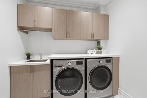 Photo 18 at 188 Deerchase Circle, Islington Woods, Vaughan