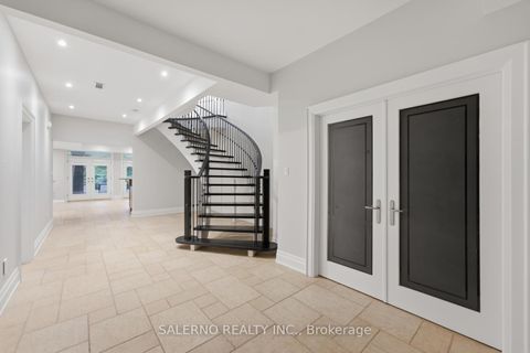 Photo 31 at 188 Deerchase Circle, Islington Woods, Vaughan