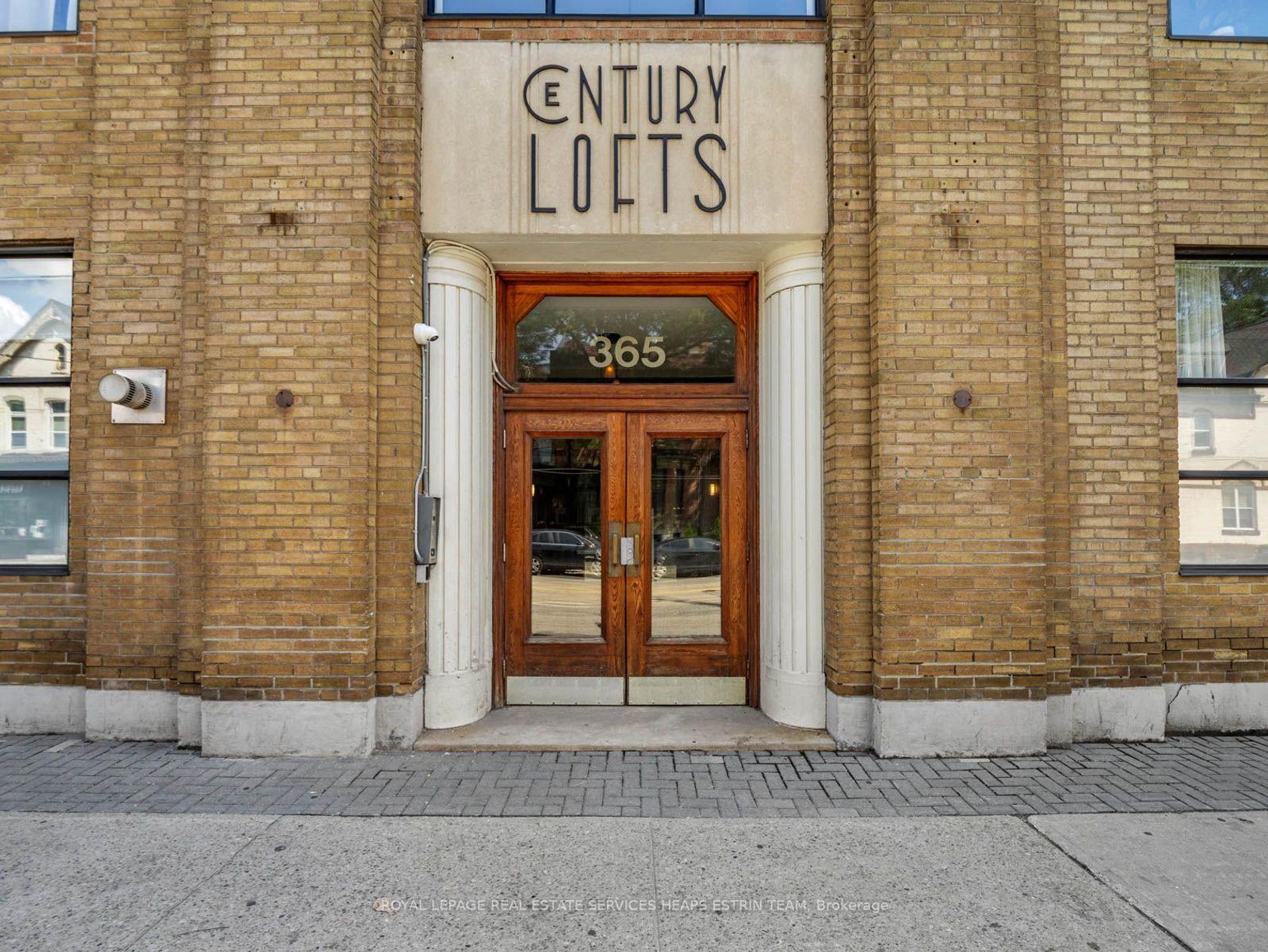 207 - 365 Dundas Street E, Moss Park, Toronto photo number 2