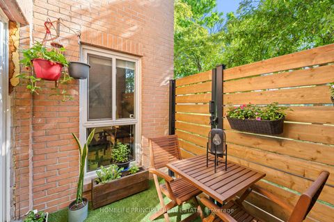 Photo 14 at 1059 - 100 Mornelle Court, Morningside, Toronto