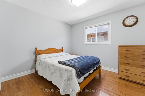 Photo 15 at 1473 Greenvalley Trail, Taunton, Oshawa