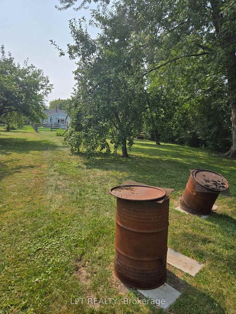 Photo 5 at N/A Metro Road N, Historic Lakeshore Communities, Georgina