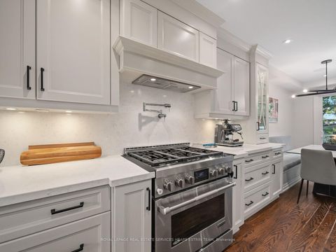 Photo 12 at 29 Maxwell Avenue, Eglinton, Toronto