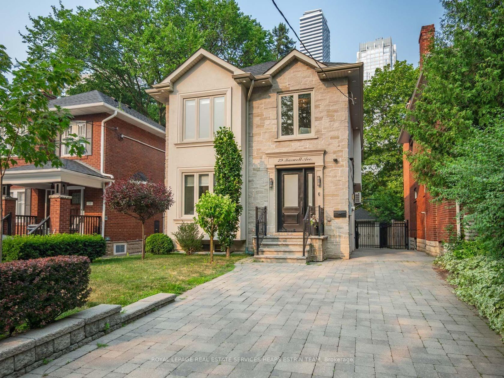 29 Maxwell Avenue, Eglinton, Toronto 