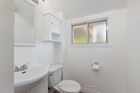 Photo 13 at 27182 Woodbine Avenue, Historic Lakeshore Communities, Georgina