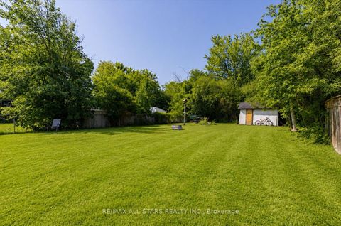 Photo 19 at 27182 Woodbine Avenue, Historic Lakeshore Communities, Georgina
