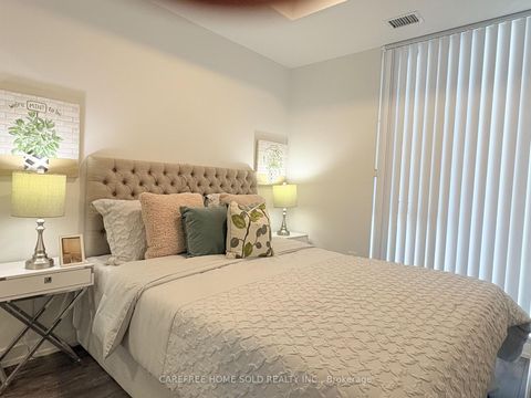 Photo 7 at 711 - 225 Sumach Street, Regent Park, Toronto