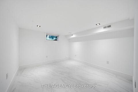 Photo 33 at 193 Beechwood Crescent, Central Newmarket, Newmarket
